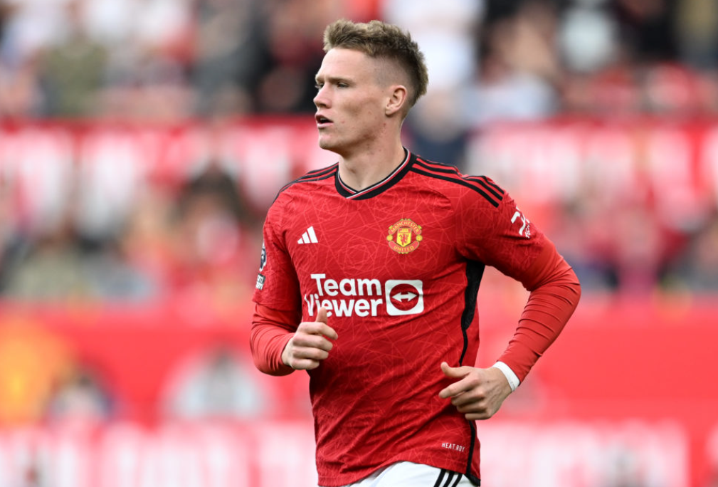 Fulham forfølger McTominay, Manchester United er forsigtig